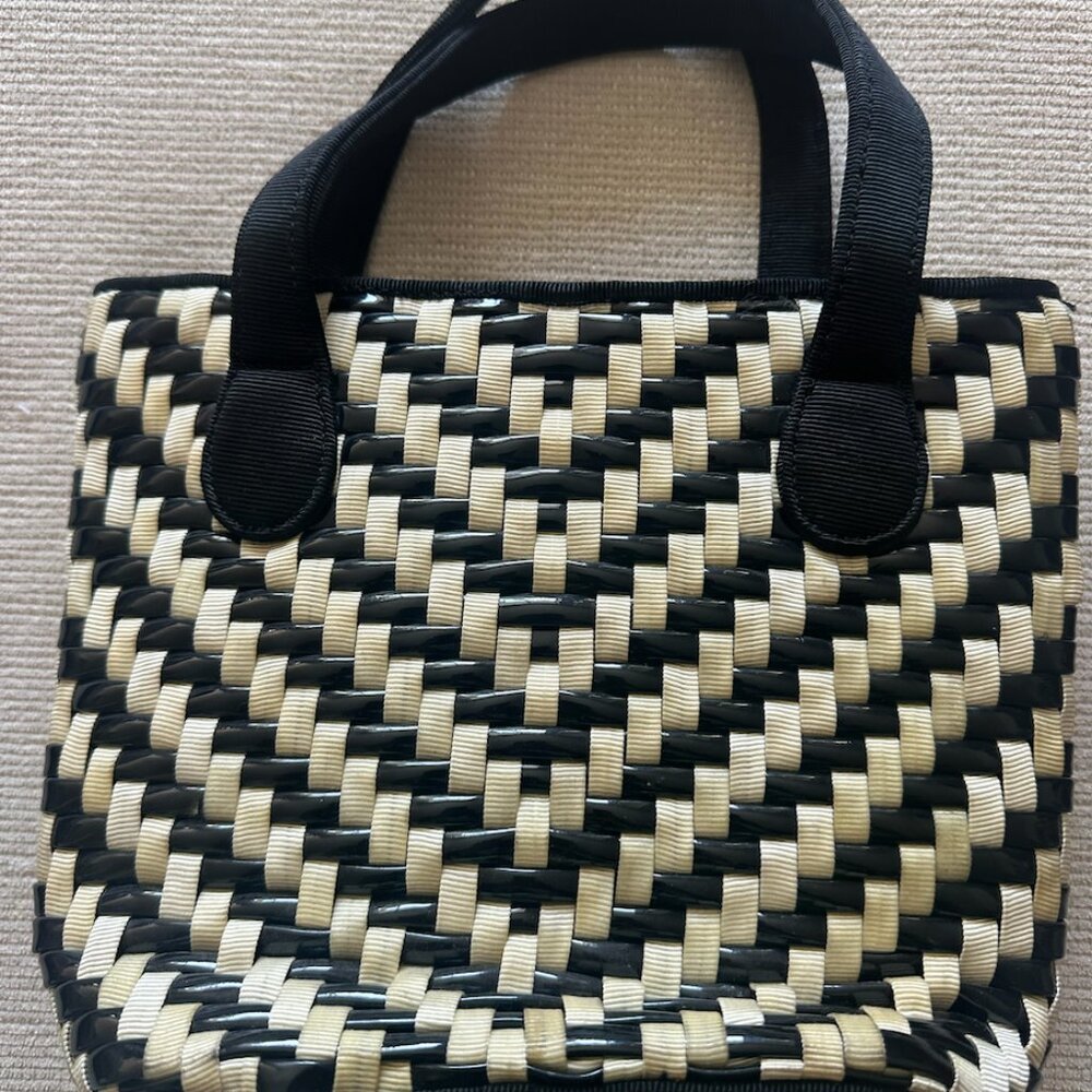 Salvatore Ferragamo vintage Vara handbag - Picture 2 of 5